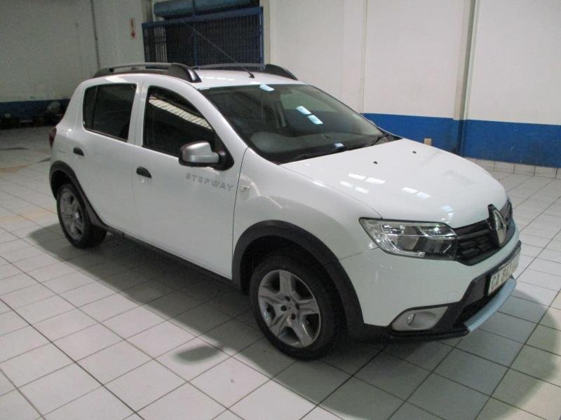 2017 Renault Sandero 66kW Turbo Stepway Dynamique For Sale in KZN