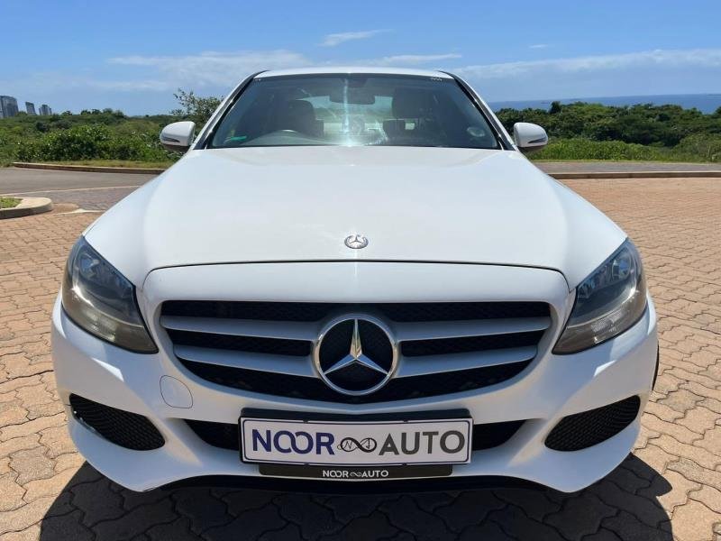 2017 Mercedes-Benz C-Class C180 Avantgarde Auto For Sale in KZN