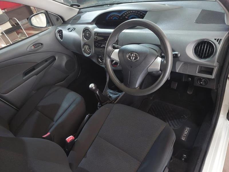 2016 Toyota Etios Sedan 1.5 Xs For Sale in KZN