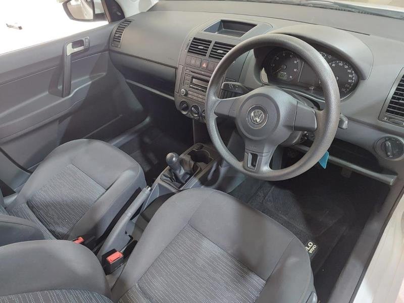 2017 Volkswagen Polo Vivo Sedan 1.4 Trendline For Sale in KZN