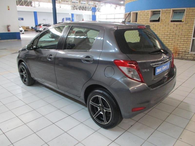 2013 Toyota Yaris 5-Door 1.3 XS Auto For Sale in KZN