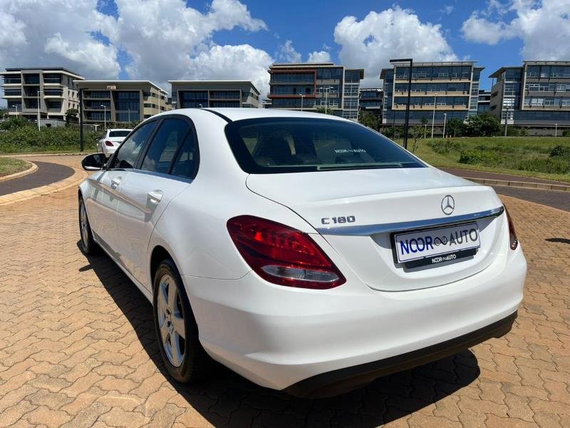 2017 Mercedes-Benz C-Class C180 Avantgarde Auto For Sale in KZN