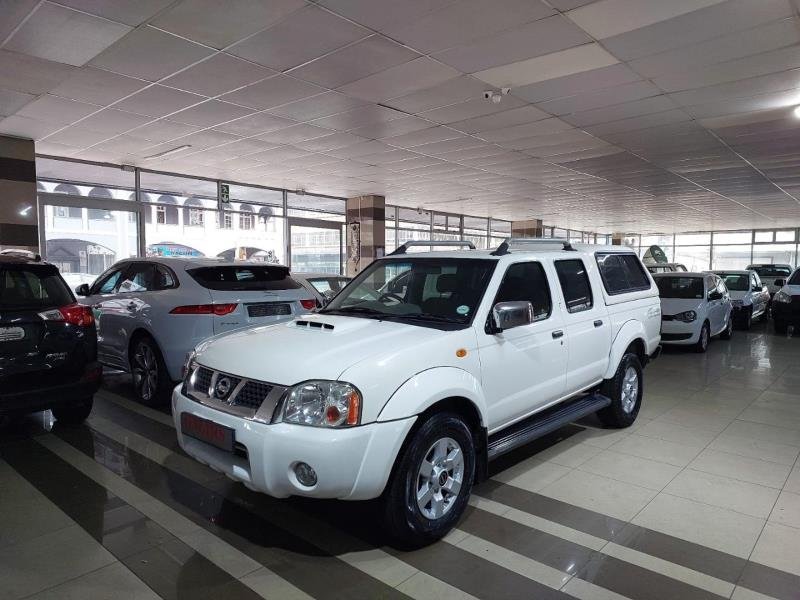 2019 Nissan NP300 Hardbody 2.5TDi Double Cab 4x4 For Sale in KZN