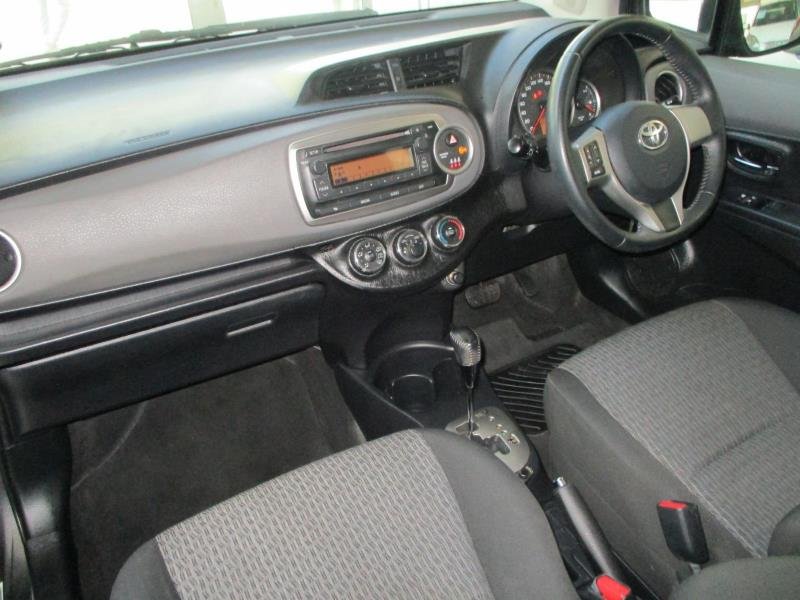 2013 Toyota Yaris 5-Door 1.3 XS Auto For Sale in KZN