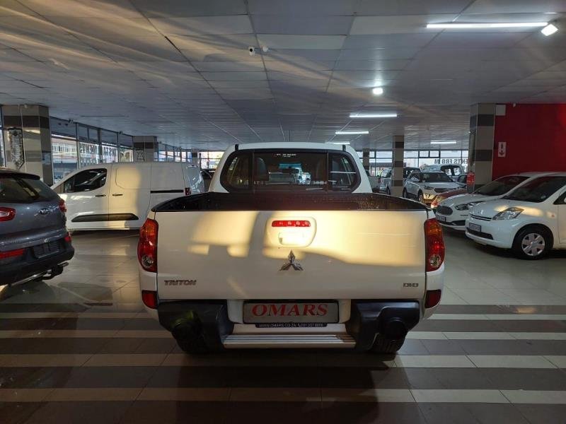 2015 Mitsubishi Triton 2.5DI-D Double Cab 4x4 For Sale in KZN