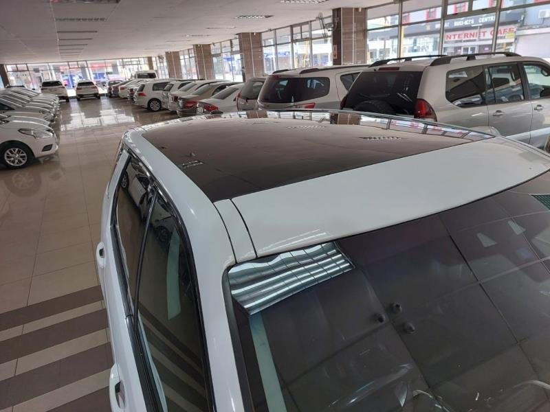 2015 Land Rover Discovery Sport HSE SD4 For Sale in KZN