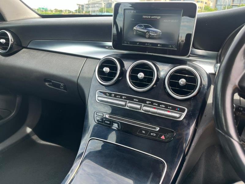 2015 Mercedes-Benz C-Class C180 Auto For Sale in KZN