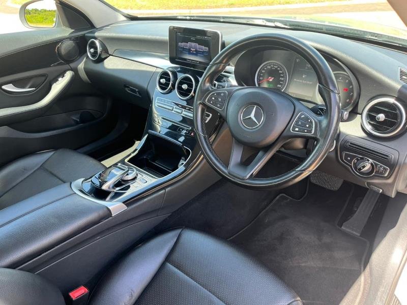 2015 Mercedes-Benz C-Class C180 Avantgarde Auto For Sale in KZN