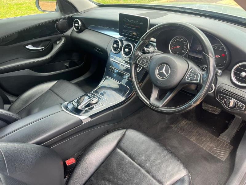 2015 Mercedes-Benz C-Class C180 Avantgarde Auto For Sale in KZN
