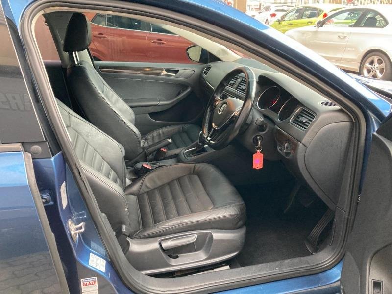 2017 Volkswagen Jetta 1.4TSI Highline Auto For Sale in KZN