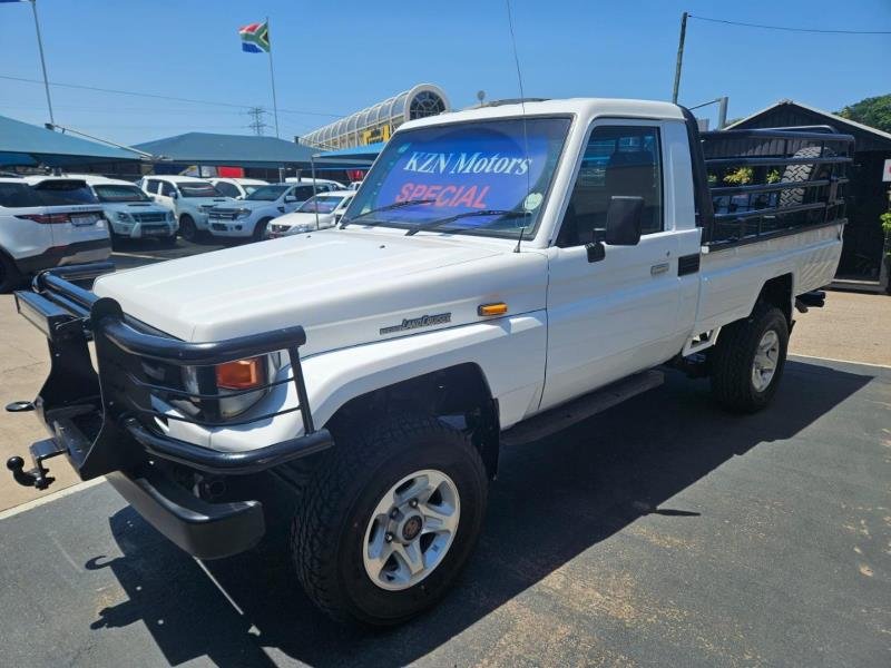 2006 Toyota Land Cruiser 70 4.2D For Sale in KZN