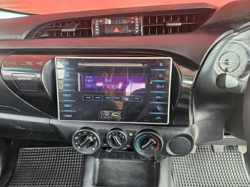 2017 Toyota Hilux 2.4GD-6 Double Cab SRX For Sale in KZN