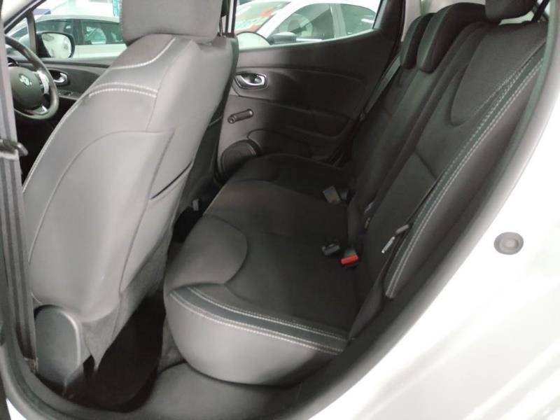 2019 Renault Clio 66kW Turbo Authentique For Sale in KZN