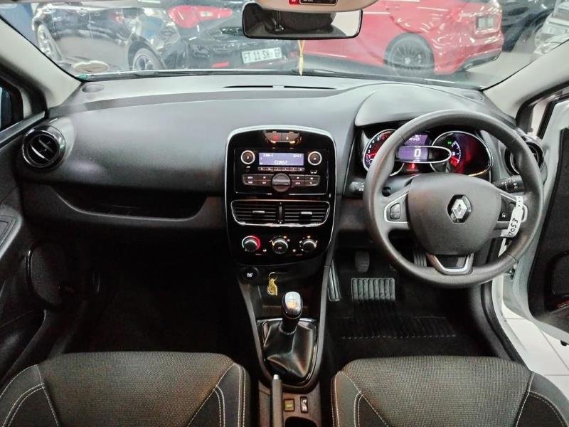 2019 Renault Clio 66kW Turbo Authentique For Sale in KZN