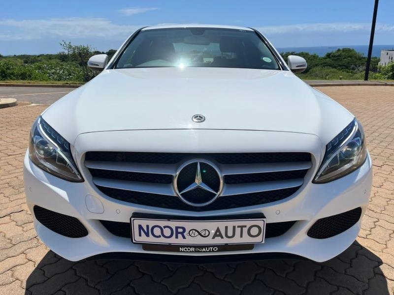 2017 Mercedes-Benz C-Class C180 Avantgarde Auto For Sale in KZN