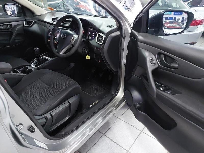 2017 Nissan Qashqai 1.2T Visia For Sale in KZN