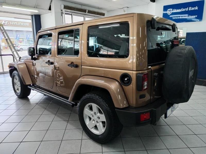 2015 Jeep Wrangler Unlimited 3.6L Sahara For Sale in KZN
