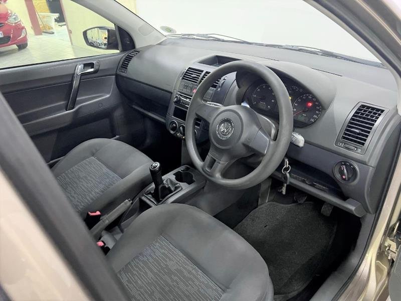 2014 Volkswagen Polo Vivo Hatch 1.4 Trendline For Sale in KZN