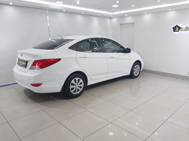 2017 Hyundai Accent Sedan 1.6 Motion For Sale in KZN