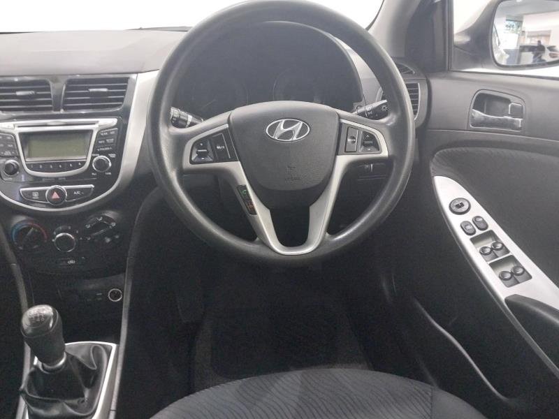 2017 Hyundai Accent Sedan 1.6 Motion For Sale in KZN