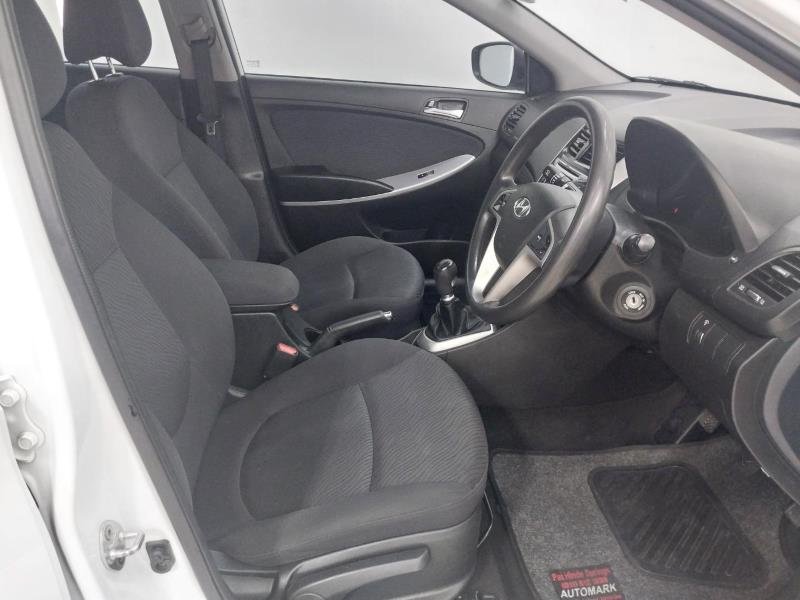 2017 Hyundai Accent Sedan 1.6 Motion For Sale in KZN