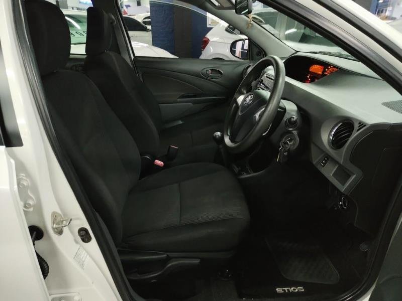 2019 Toyota Etios hatch 1.5 Sprint For Sale in KZN