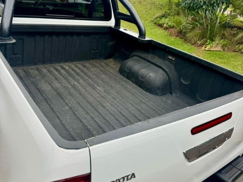 2022 Toyota Hilux 2.4GD-6 Xtra Cab Raider Auto For Sale in KZN