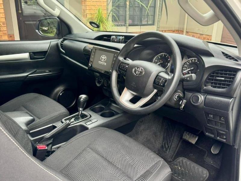 2022 Toyota Hilux 2.4GD-6 Xtra Cab Raider Auto For Sale in KZN
