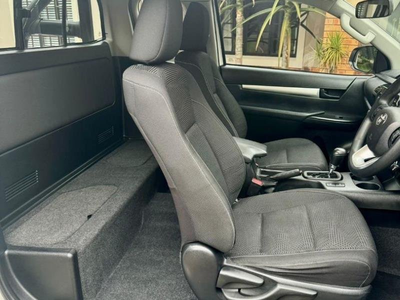 2022 Toyota Hilux 2.4GD-6 Xtra Cab Raider Auto For Sale in KZN