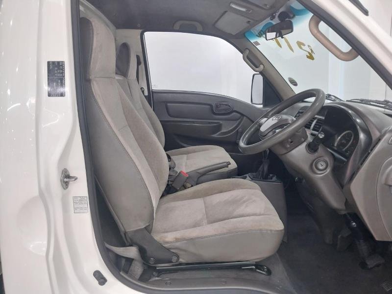2018 Hyundai H-100 Bakkie 2.6D Deck For Sale in KZN