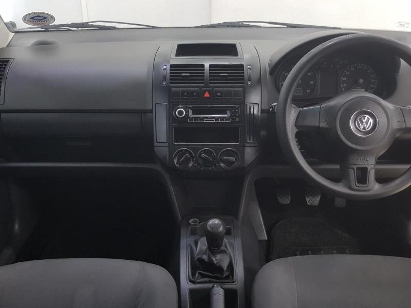 2015 Volkswagen Polo Vivo HATCH 1.4 CONCEPTLINE For Sale in KZN