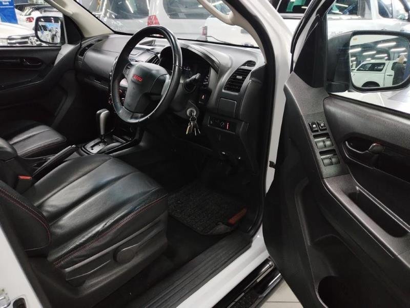 2020 Isuzu D-Max 250 Double Cab X-Rider Auto For Sale in KZN