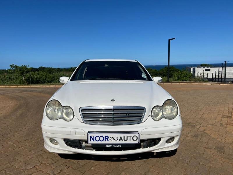 2004 Mercedes-Benz C-Class C180K Classic Auto For Sale in KZN