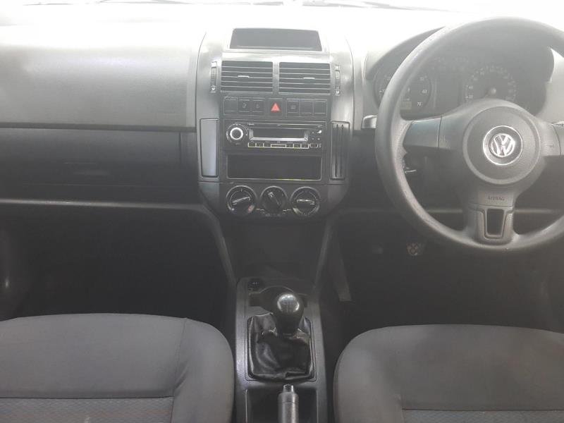 2015 Volkswagen Polo Vivo Sedan 1.4 Conceptline For Sale in KZN