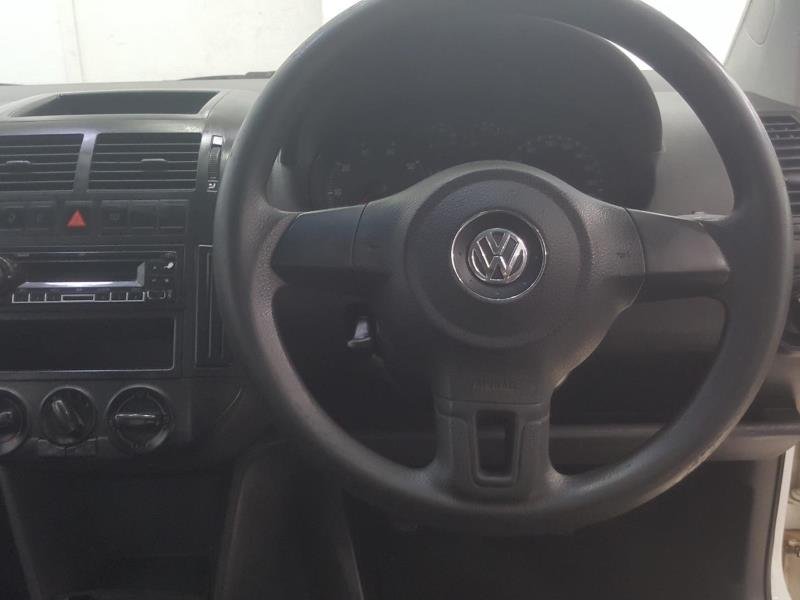 2015 Volkswagen Polo Vivo Sedan 1.4 Conceptline For Sale in KZN