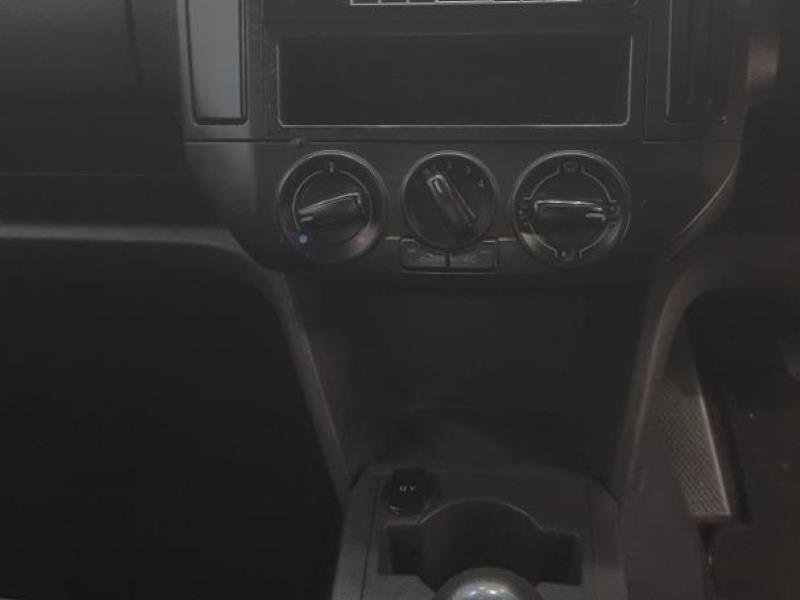 2015 Volkswagen Polo Vivo Sedan 1.4 Conceptline For Sale in KZN
