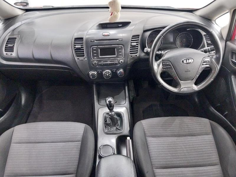 2013 Kia Cerato Sedan 1.6 EX For Sale in KZN