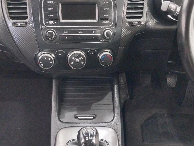 2013 Kia Cerato Sedan 1.6 EX For Sale in KZN