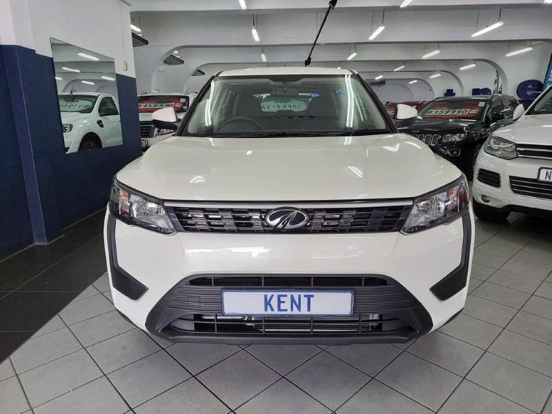2023 Mahindra XUV300 1.2T W4 SE For Sale in KZN