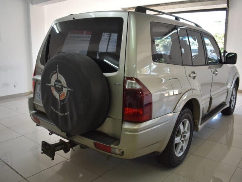 2005 Mitsubishi Pajero 3200 DI-D GLS Auto For Sale in KZN