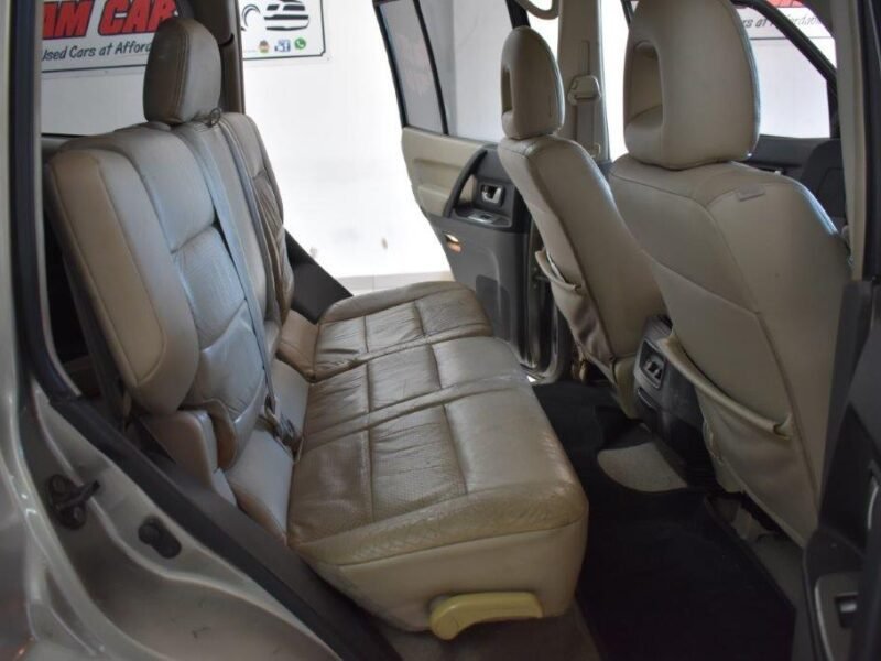 2005 Mitsubishi Pajero 3200 DI-D GLS Auto For Sale in KZN