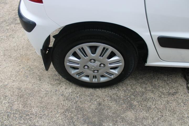 2009 Hyundai Atos Prime 1.1 GLS For Sale in KZN