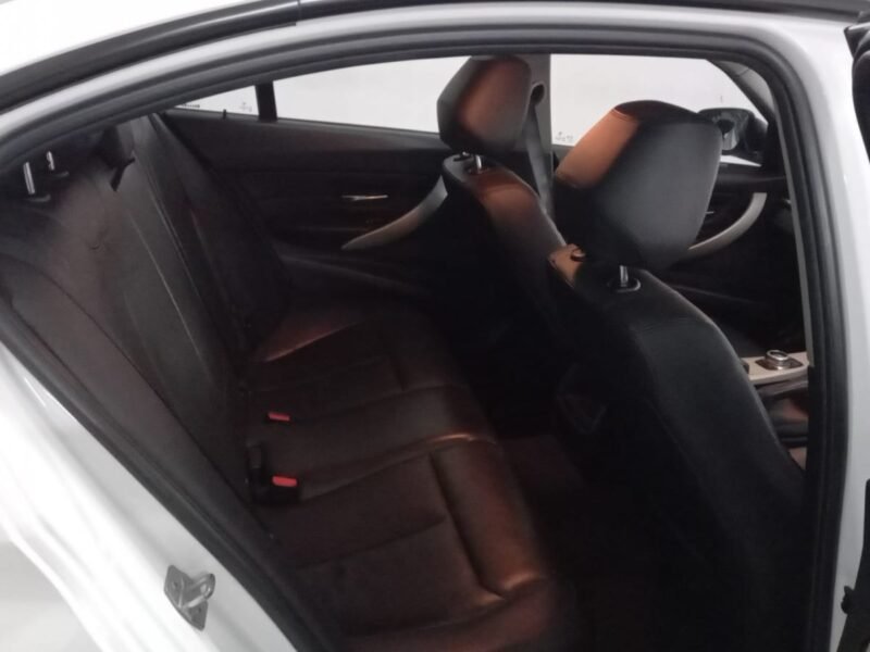2018 BMW 3 Series 318i Auto For Sale in KZN