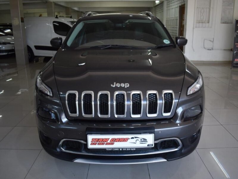 2015 Jeep Cherokee 3.2L 4x4 Limited For Sale in KZN