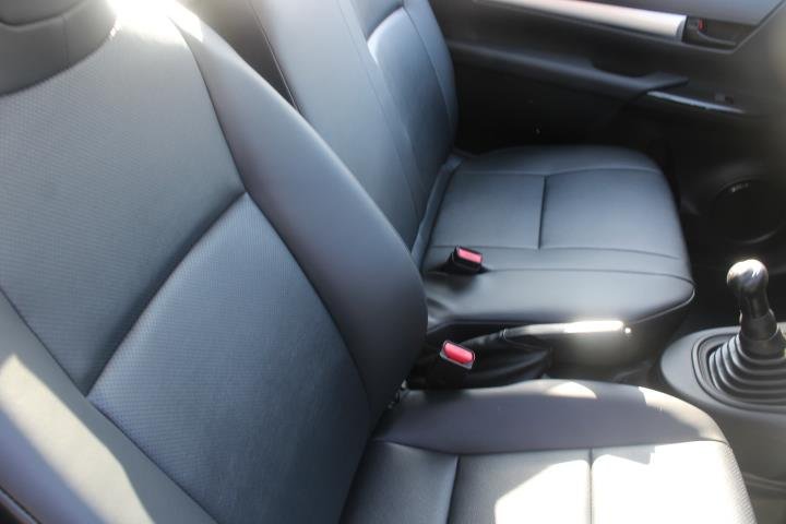 2024 Toyota Hilux 2.0 S (Aircon) For Sale in KZN