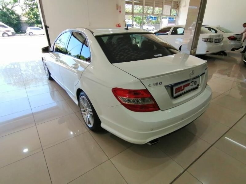 2011 Mercedes-Benz C-Class C180 Avantgarde Auto For Sale in KZN