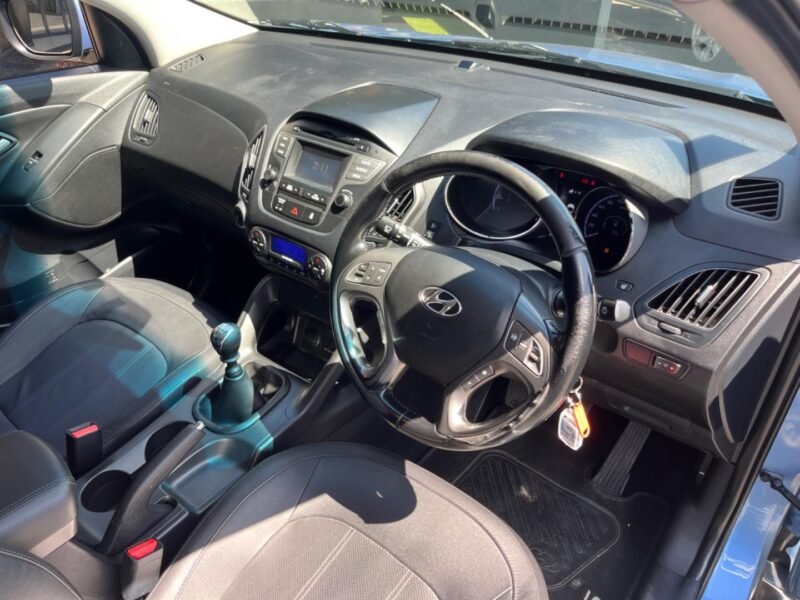 2014 Hyundai ix35 2.0 Executive For Sale in KZN
