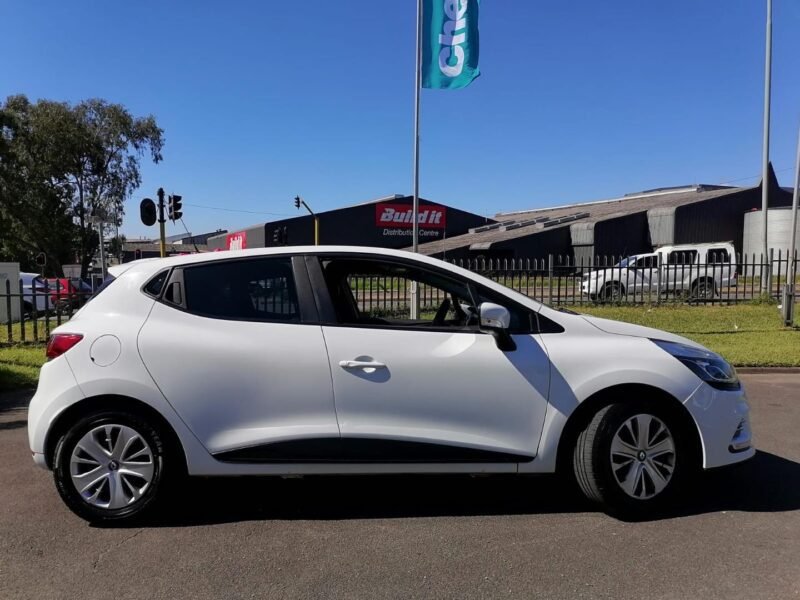 2018 Renault Clio 66kW Turbo Authentique For Sale in KZN