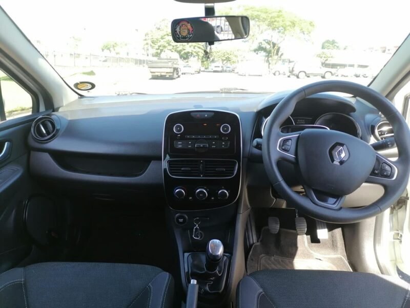 2018 Renault Clio 66kW Turbo Authentique For Sale in KZN