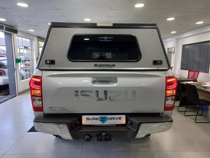 2017 Isuzu KB 300D-Teq Double Cab 4x4 LX Auto For Sale in KZN